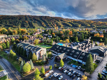 The Saint-Sauveur Valley in the fall.