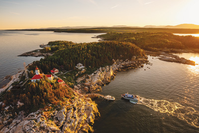 Discover the Saguenay–St. Lawrence Marine Park, a true natural gem!